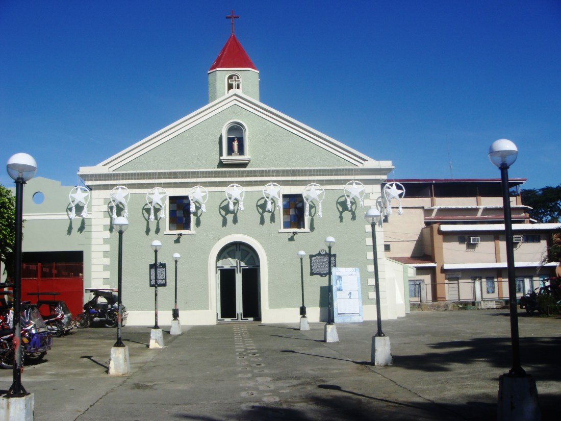 Baler,_Aurora_-_Saint_Louis_Church.jpg